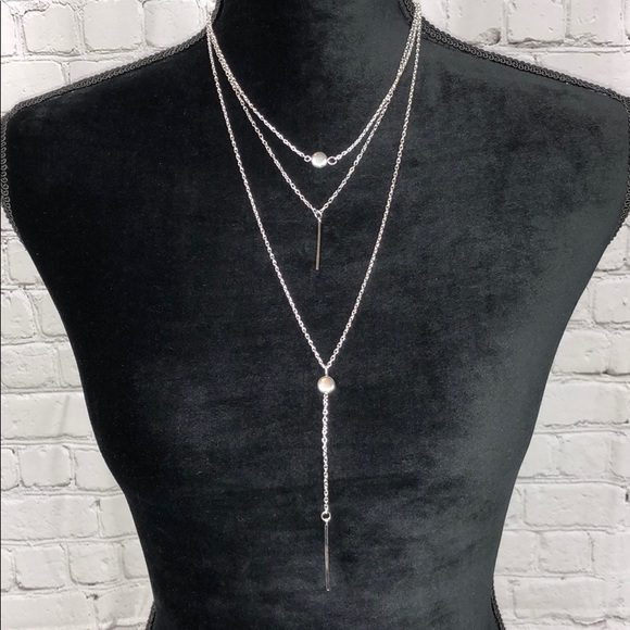 Jewelry - Boho silver tone layered necklace.